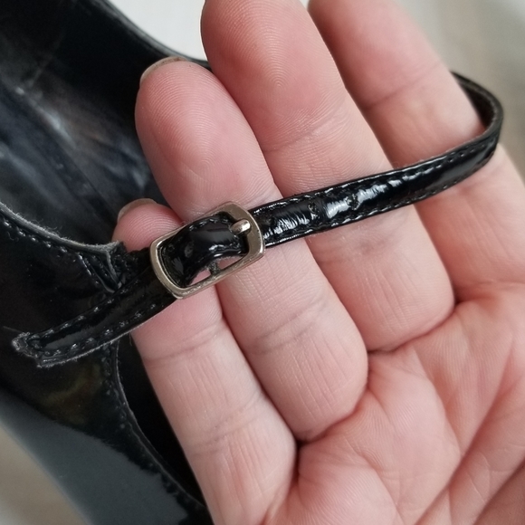 ALDO Patent Leather Retro Mary Jane Heels - Picture 7 of 11